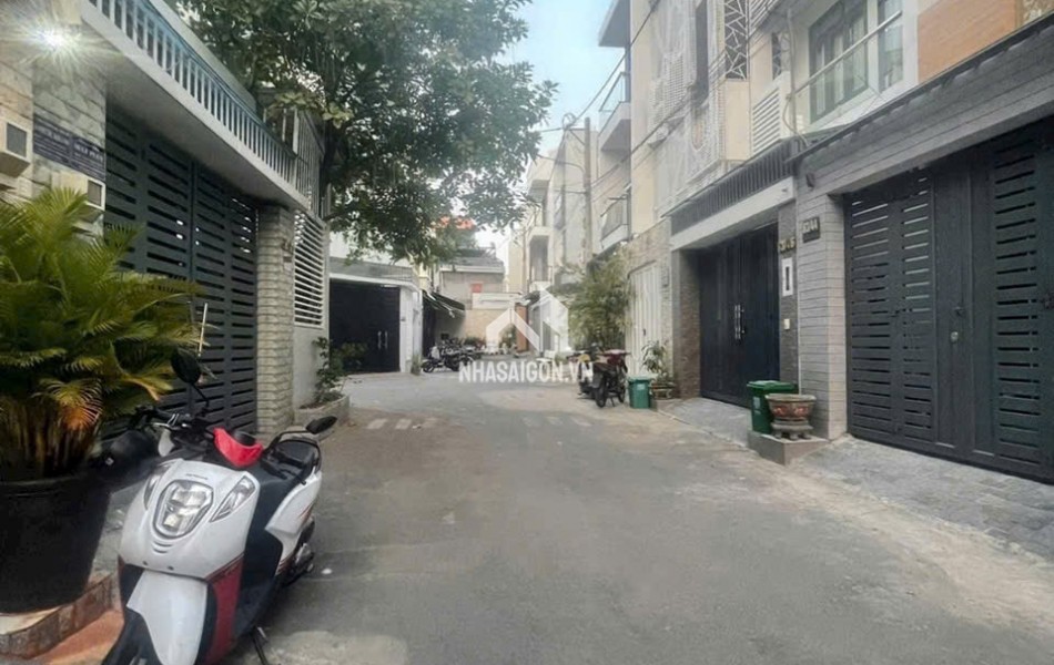 Bán nhà Full nội thất khu dân cư APEC trường thọ thủ đức,TPHCM,LH 0909428959.